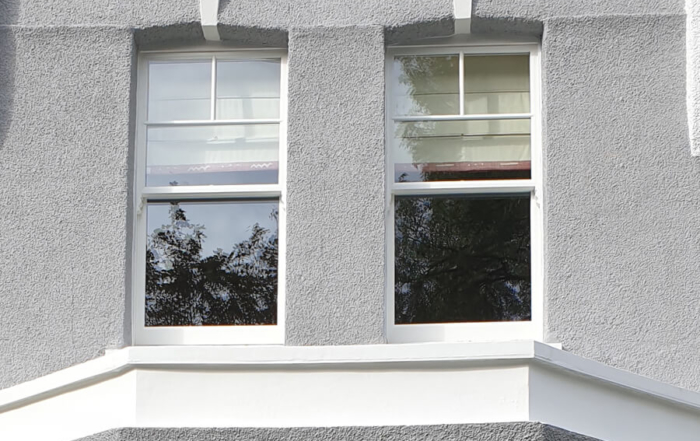 Find out more about how sash windows work. Includes vertical sliding sashes, sash window weights, watertight seals & inward tilting options. Identify which part of your windows is causing issues. Sash window repair experts.